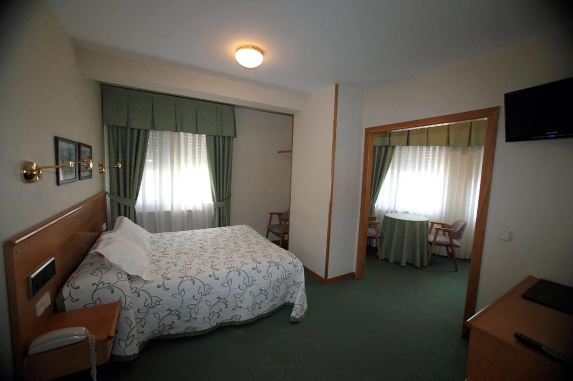 Hotel Ramos Сильеда Экстерьер фото
